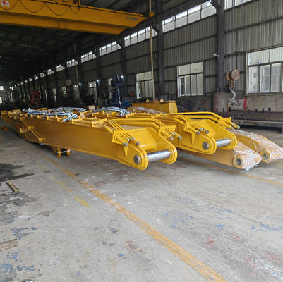 Koparnia gromadząca rękę i bum