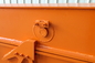 KOMATSU KOBELCO Przesuwne ramię koparki wielofunkcyjne w kolorze pomarańczowym
