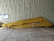 Żółte 35m długości wykopalnika dla Sanny Hitachi Kobelco