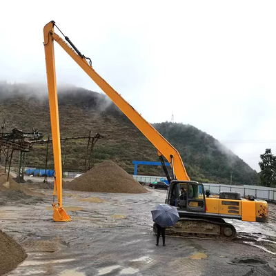 Kobelco Attachments Long Reach Ramię wysięgnika koparki z łyżką i cylindrem