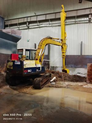 Ekskawator Trzy-sekcja ramię demolicji Hyundai R225 Niestandardowy 25T-45T Wysokiego budynku projekt demolicji Q355B